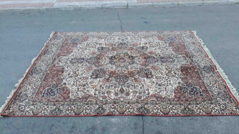 Alfombra antigua II. 3 metros. | El Viejo Odeón