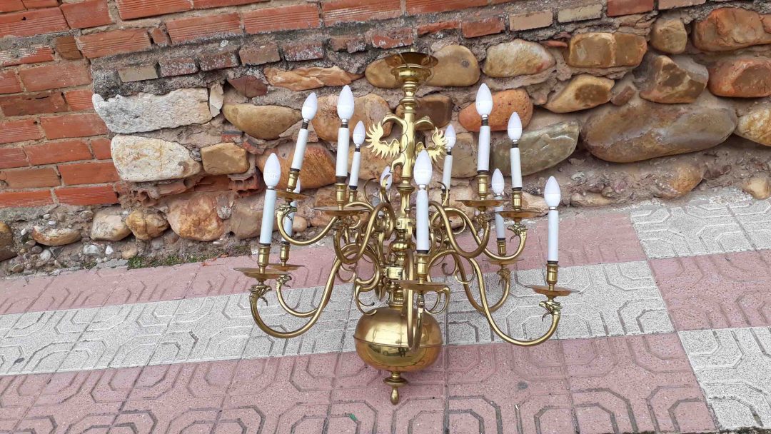 Lámpara antigua holandesa águilas 12 brazos. | El Viejo Odeón