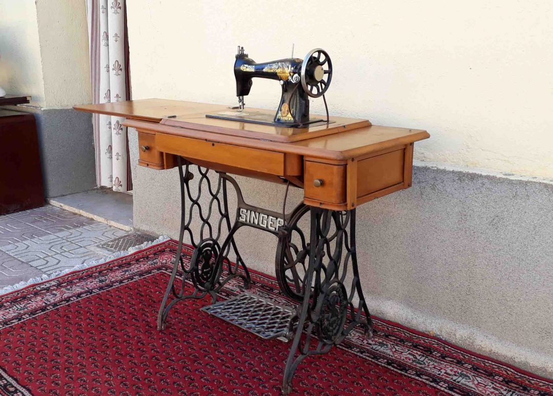 Máquina de coser antigua SINGER, 1925. | El Viejo Odeón