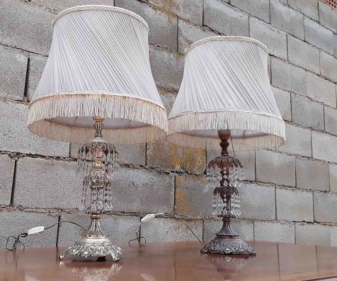 2 dos lámparas antiguas modernista. Lámpara mesilla noche. | El