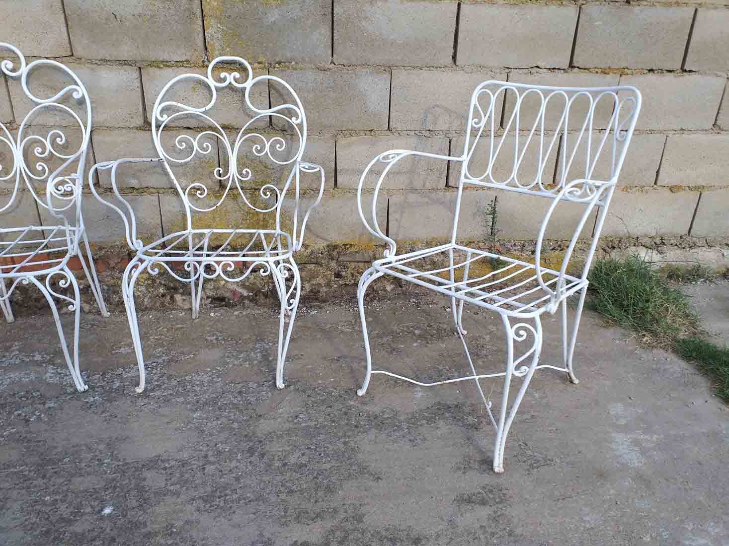 Circunstancias imprevistas Asia Especializarse 5 cinco sillas de hierro antiguas tipo pavo real. Silla de metal antiguas vintage  jardín terraza. | El Viejo Odeón