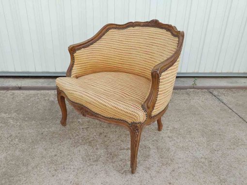 2 sillas antiguas estilo Luis XV. Butaca baja antigua sillones. Silla descalzadora antigua isabelino. - Imagen 2