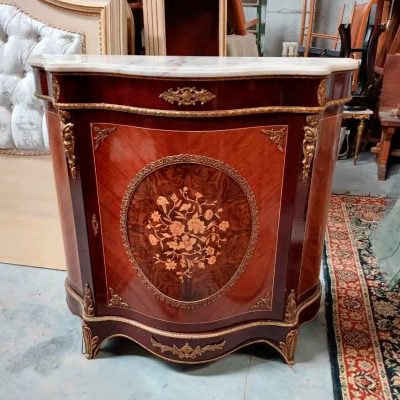 Mueble Auxiliar Entredós antiguo estilo Luis XV. Pequeño Armario Cómoda Aparador antiguo Isabelino.
