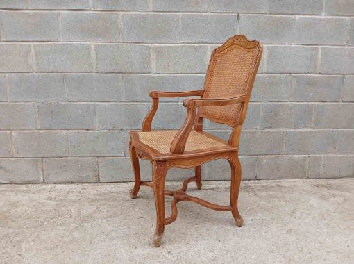 Sillón antiguo rejilla estilo Luis XV Francia. Sillón de Escritorio. Silla Descalzadora antigua. - Imagen 3