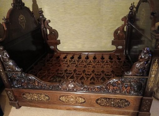 Cama antigua tallada estilo Napoleón III marquetería latón carey. Cama antigua barco estilo Imperio. - Imagen 14