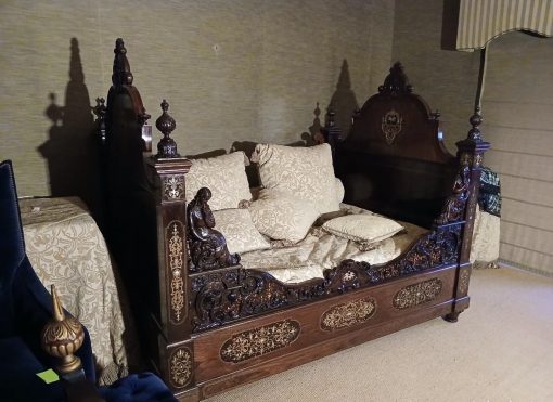 Cama antigua tallada estilo Napoleón III marquetería latón carey. Cama antigua barco estilo Imperio. - Imagen 7