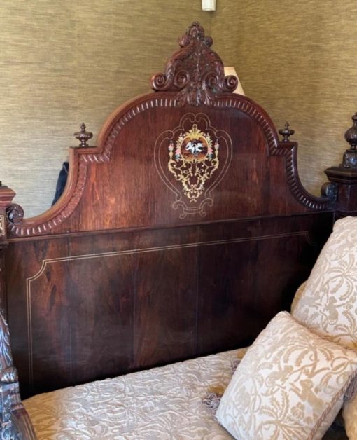 Cama antigua tallada estilo Napoleón III marquetería latón carey. Cama antigua barco estilo Imperio. - Imagen 16