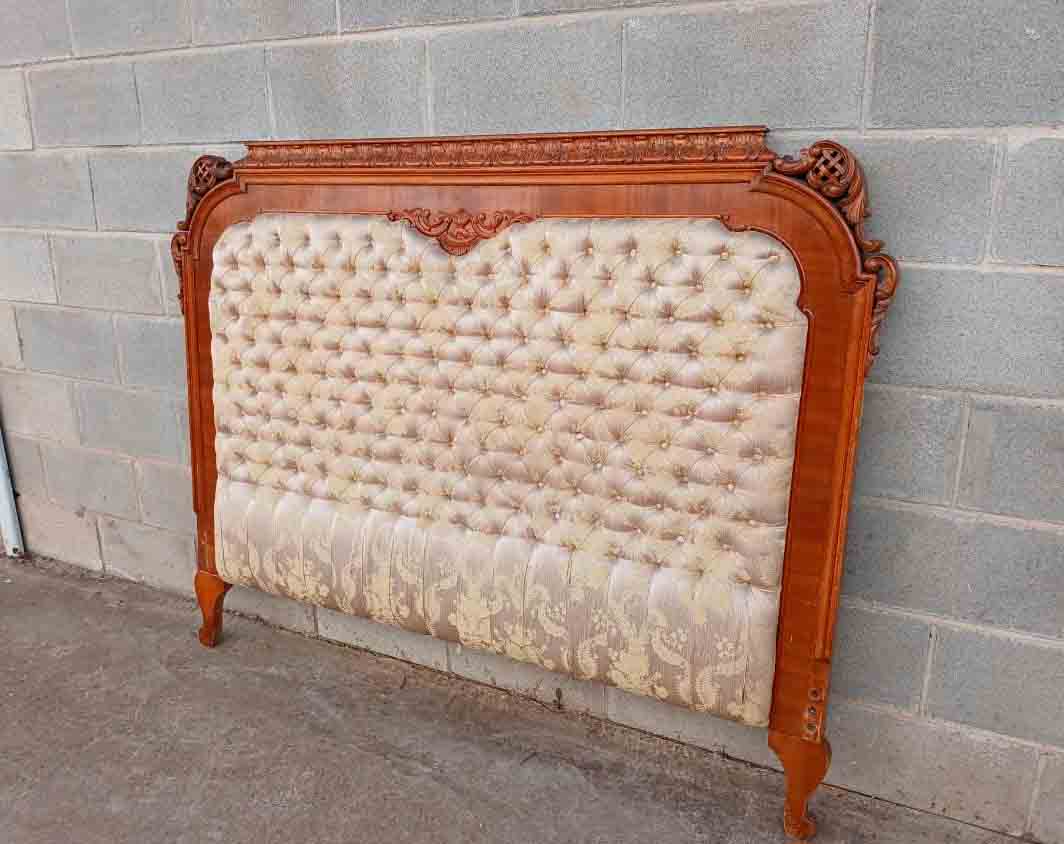 Cabecero antiguo estilo Luis XVI 150 cm. Mueble Cama Cabecero antiguo capitoné estilo Luis XV. - Imagen 2