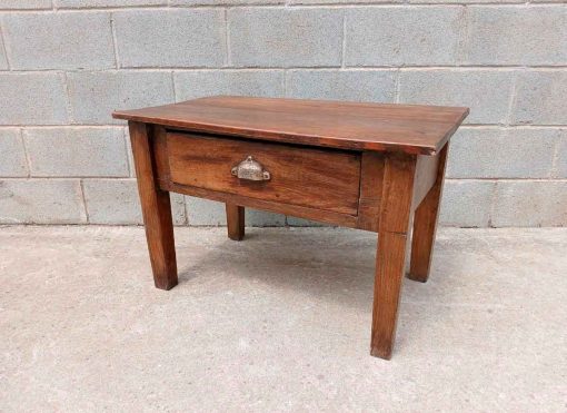 Mesa Auxiliar antigua. Mesa Tocinera antigua. Pequeña Mesa Baja Escritorio.