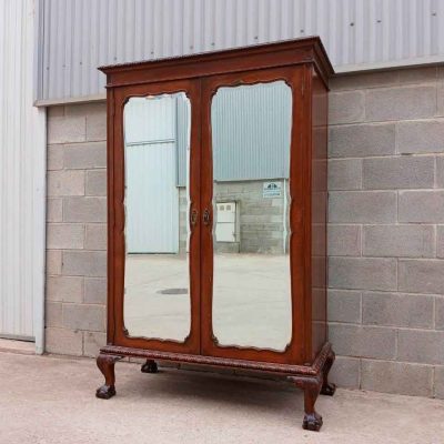 Armario antiguo estilo inglés Chippendale. Mueble Armario Ropero con Espejo estilo Victoriano.
