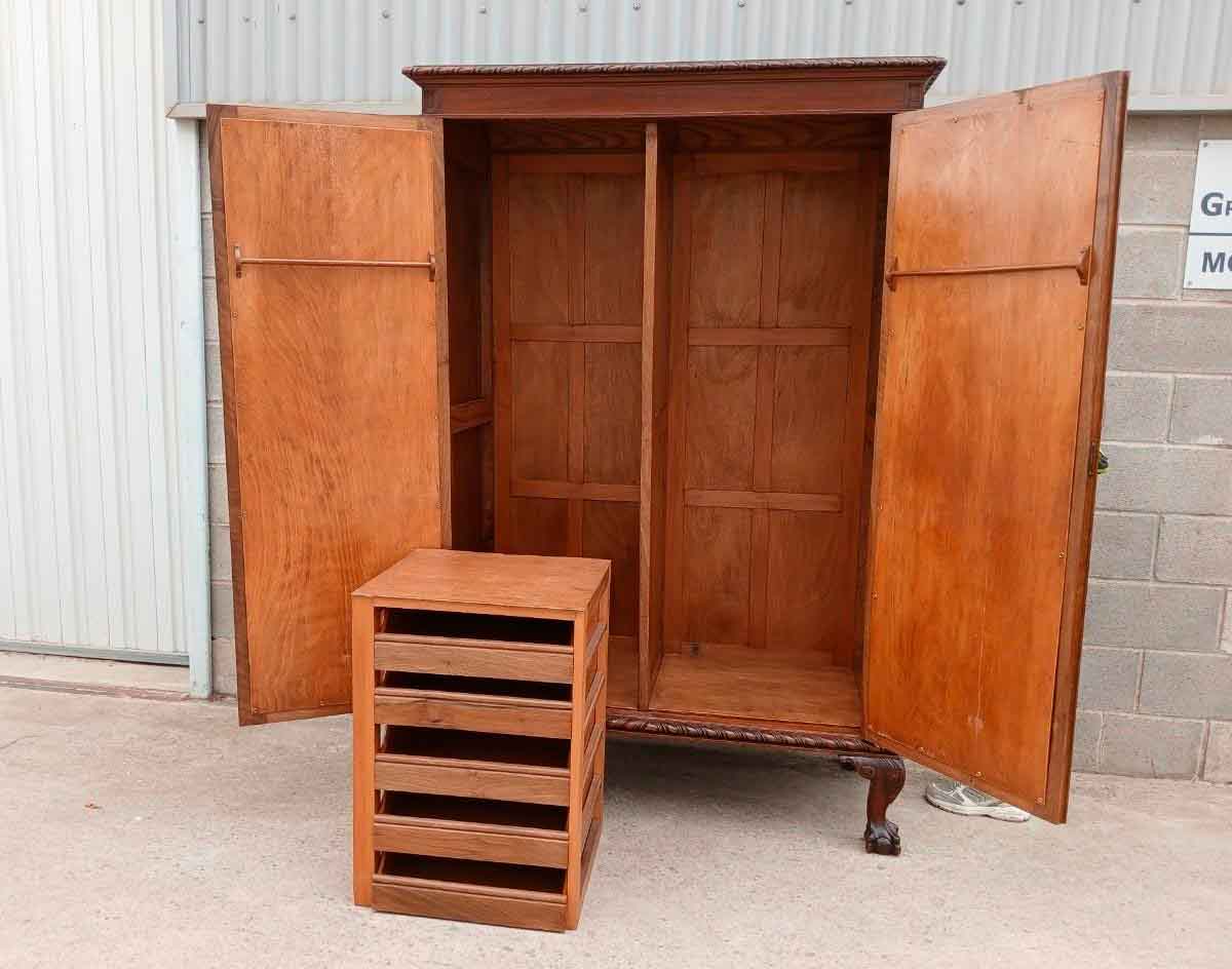 Armario antiguo estilo inglés Chippendale. Mueble Armario Ropero con Espejo estilo Victoriano. - Imagen 9