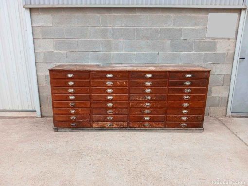 Mueble Aparador antiguo Farmacia 32 cajones 235 cm. Auxiliar Cajonera antigua estilo Industrial.