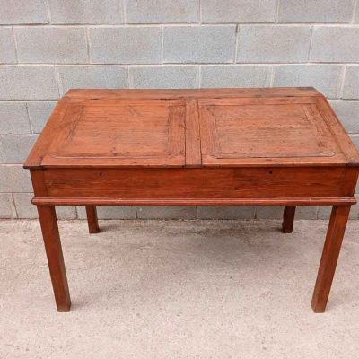 Escritorio antiguo Colegio 130 cm. Mueble Escritorio antiguo de tapa. Pupitre antiguo estilo Americano Industrial.