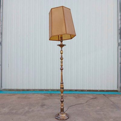 Lámpara de pie antigua bronce estilo inglés.