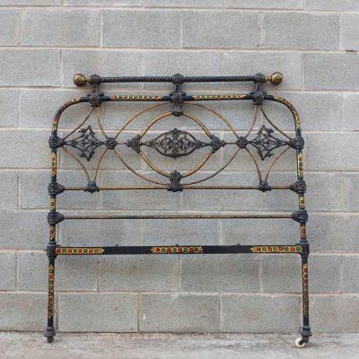 Cabecero antiguo de hierro policromado 125 cm. Cama antigua hierro. Cabecero antiguo vintage.