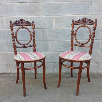 2 Dos Sillas antiguas estilo Thonet marca Fischel RESTAURADAS. Silla antigua Modernista Art Decó.