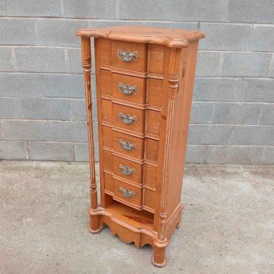 Cómoda alta antigua. Mueble Cajonera Sinfonier antiguo vintage estilo inglés Victoriano.