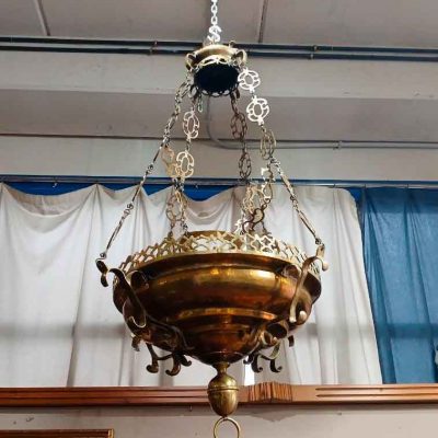 Lámpara votiva iglesia electrificada. Lámpara de techo antigua bronce latón.