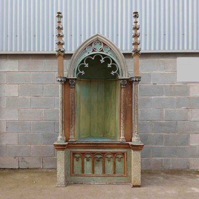 Capilla Hornacina Vitrina antigua estilo Gótico. Mueble Retablo para Figura Santo Neogótico (2 Metros).