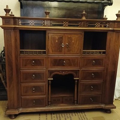 Bargueño antiguo estilo Inglés. Mueble Auxiliar Secreter cajones cajoncitos.