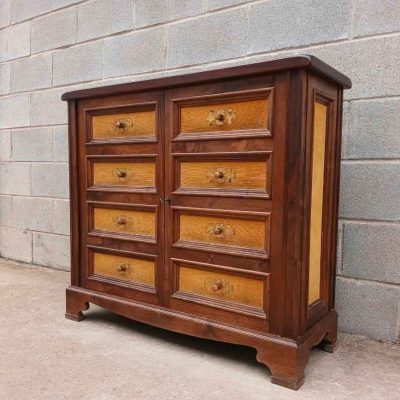 Entredós antiguo tapizado. Mueble Auxiliar antiguo estilo inglés. Aparador Entrada Recibidor Cómoda.