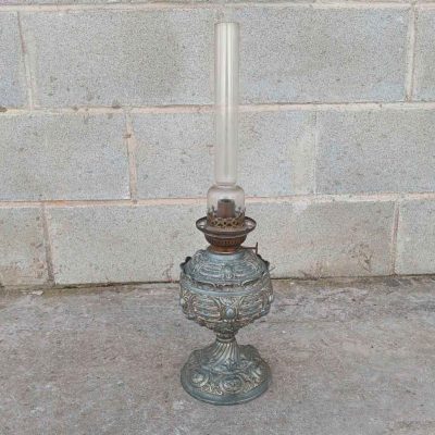 Quinqué antiguo bronce s.XIX. Lámpara antigua sobremesa.