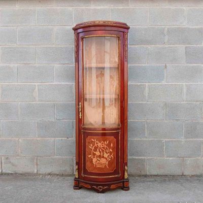 Vitrina antigua estilo Luis XV. Mueble Estantería Vitrina Rinconera antigua estilo Isabelino Luis XVI.