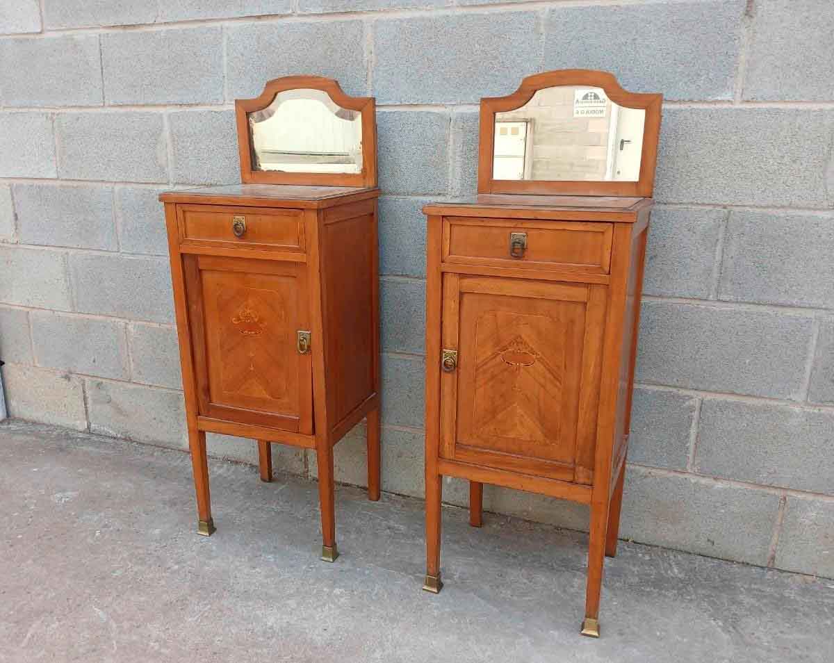 2 Dos Mesitas de noche antiguas estilo inglés Eduardiano. Pareja de Mesillas de dormitorio Modernista. - Imagen 2