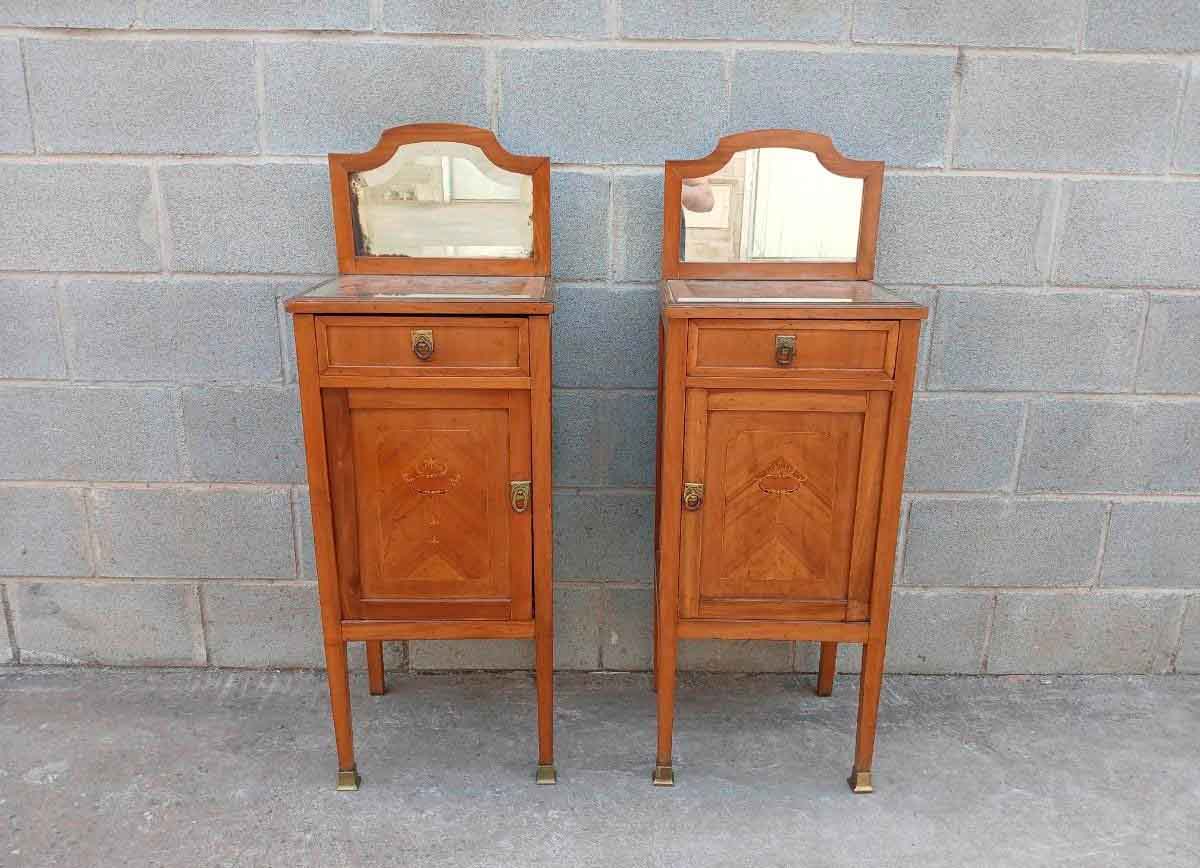 2 Dos Mesitas de noche antiguas estilo inglés Eduardiano. Pareja de Mesillas de dormitorio Modernista. - Imagen 3