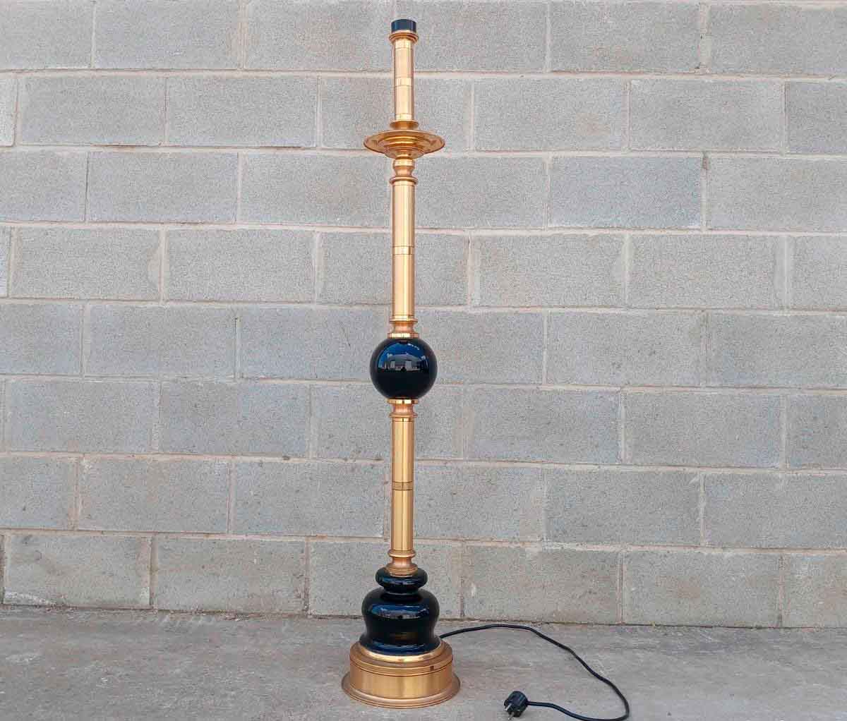 Lámpara pie antigua estilo Art Decó. Mueble Lámpara antigua vintage de diseño Neo Art Decó.