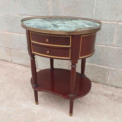 Mesa Auxiliar ovalada antigua estilo Luis XVI. Mesita Mesilla noche dormitorio vintage Neoclásico.