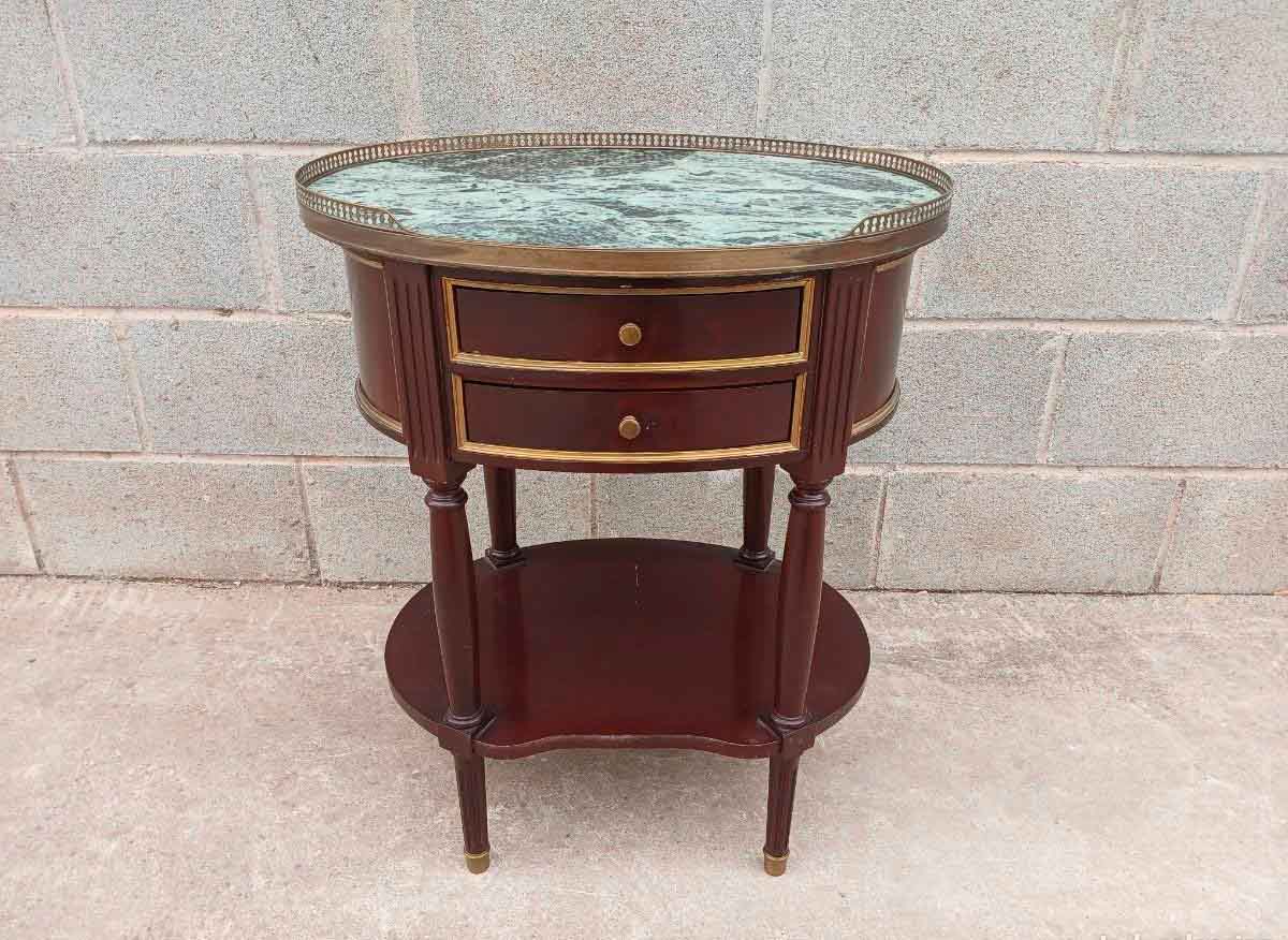 Mesa Auxiliar ovalada antigua estilo Luis XVI. Mesita Mesilla noche dormitorio vintage Neoclásico. - Imagen 2