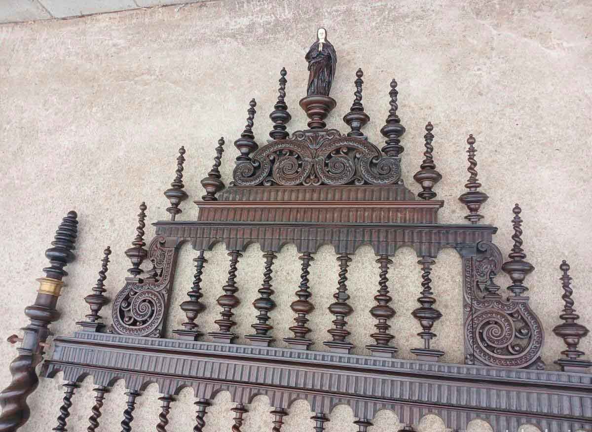 Cabecero antiguo. - Imagen 6