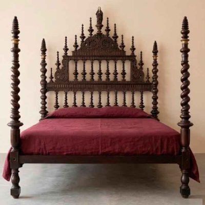 Cama antigua Portuguesa Mallorquina Cuba s.XVIII (160 cm). Cabecero antiguo Barroco columna salomónica.