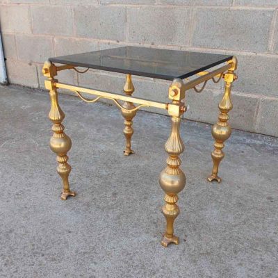 Mesa auxiliar antigua estilo Luis XVI bronce latón. Mueble mesita metálica antigua vintage.