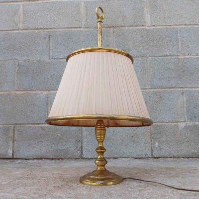 Lámpara antigua de despacho estilo inglés. Lámpara de mesa sobremesa antigua bronce.