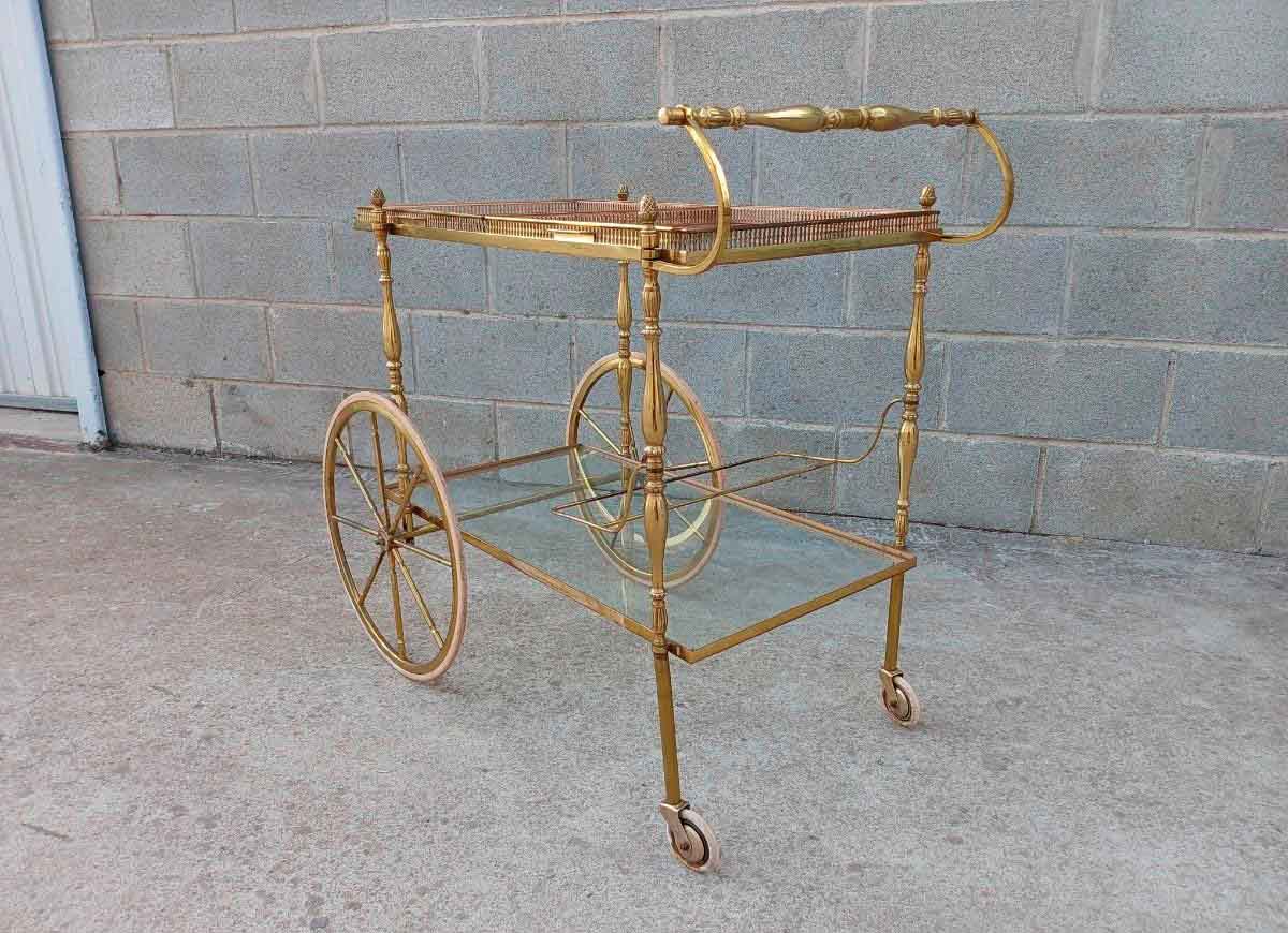 Carro camarera antigua bronce estilo inglés. Carrito de servir antiguo vintage rueda grande Luis XVI. - Imagen 3