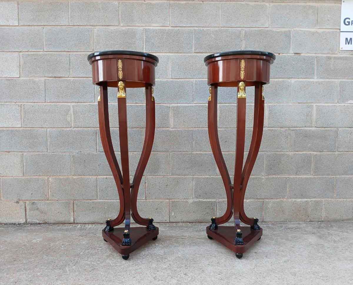 2 Dos Columnas antiguas estilo Imperio (128 cm). Pareja de Pedestales pie columna antigua Neoclásico.